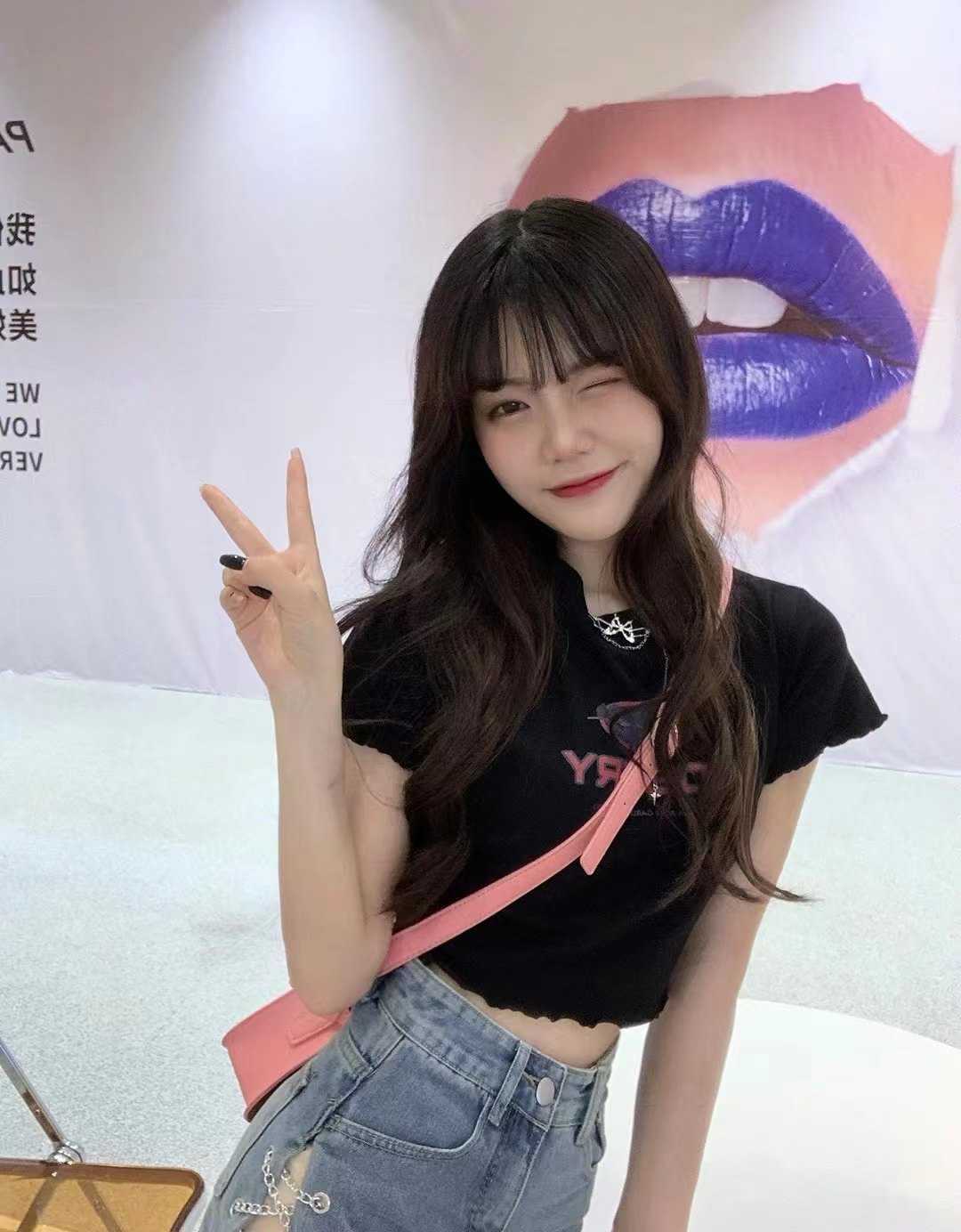 技术好默契足的年轻小妹