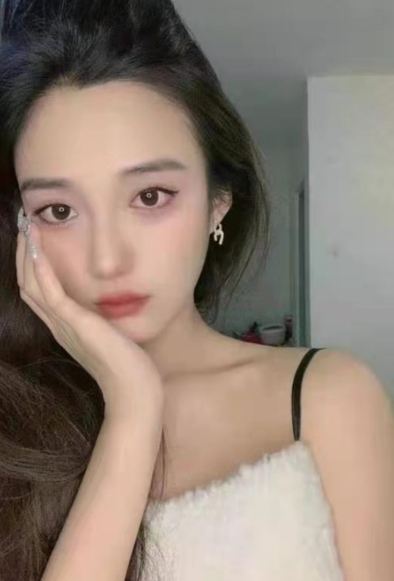 小卡片发现自聊自做魔都36d大胸妹