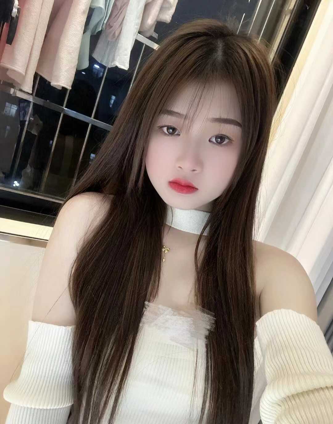 年轻粉嫩，配合度高的小姐姐