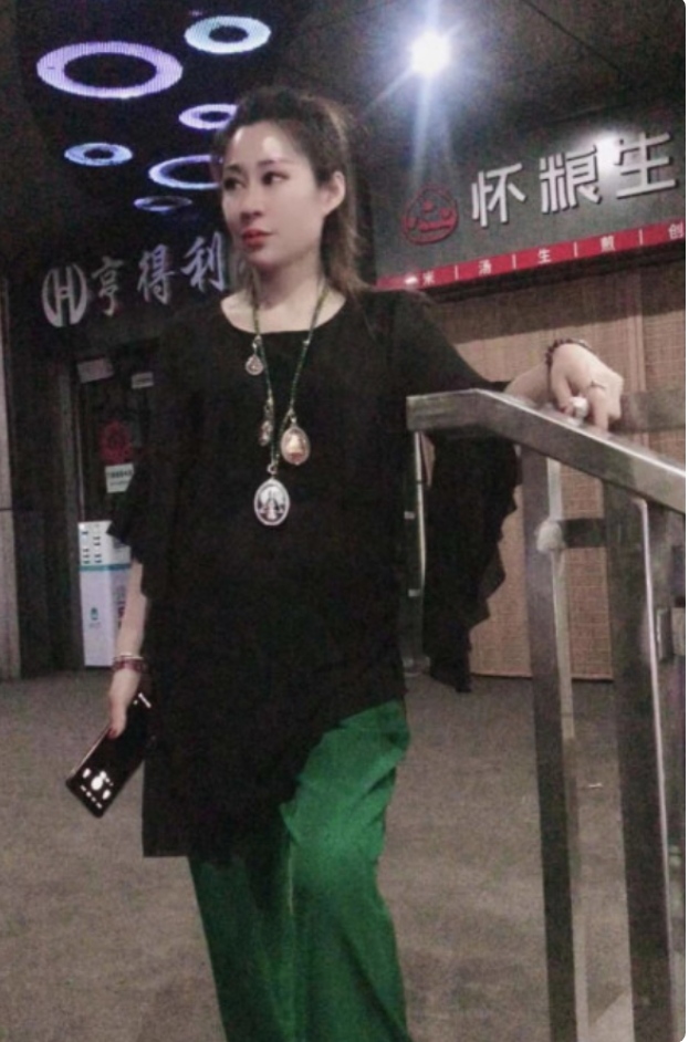 活好水多的风Sao少妇