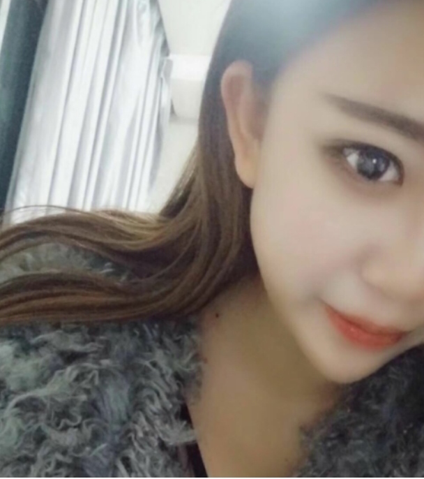 身材丰满很温柔