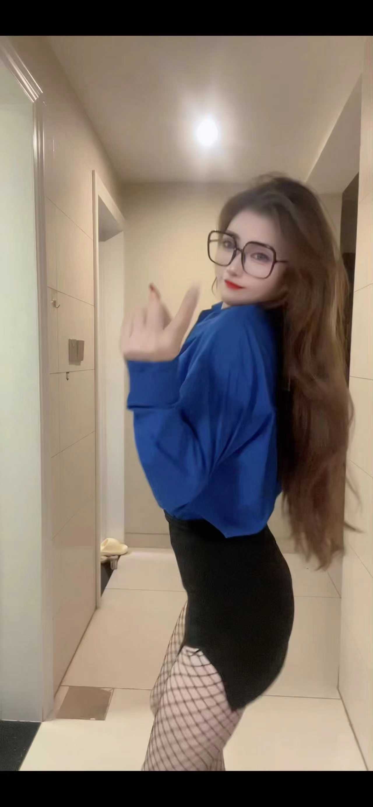 喜欢健身的气质女神