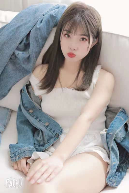 大长腿标准00后妹子