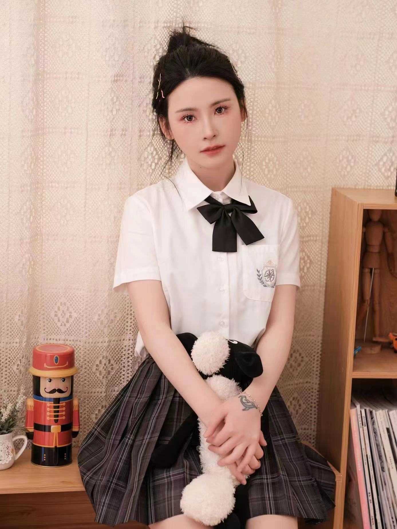 体验了一个颜值高妹子