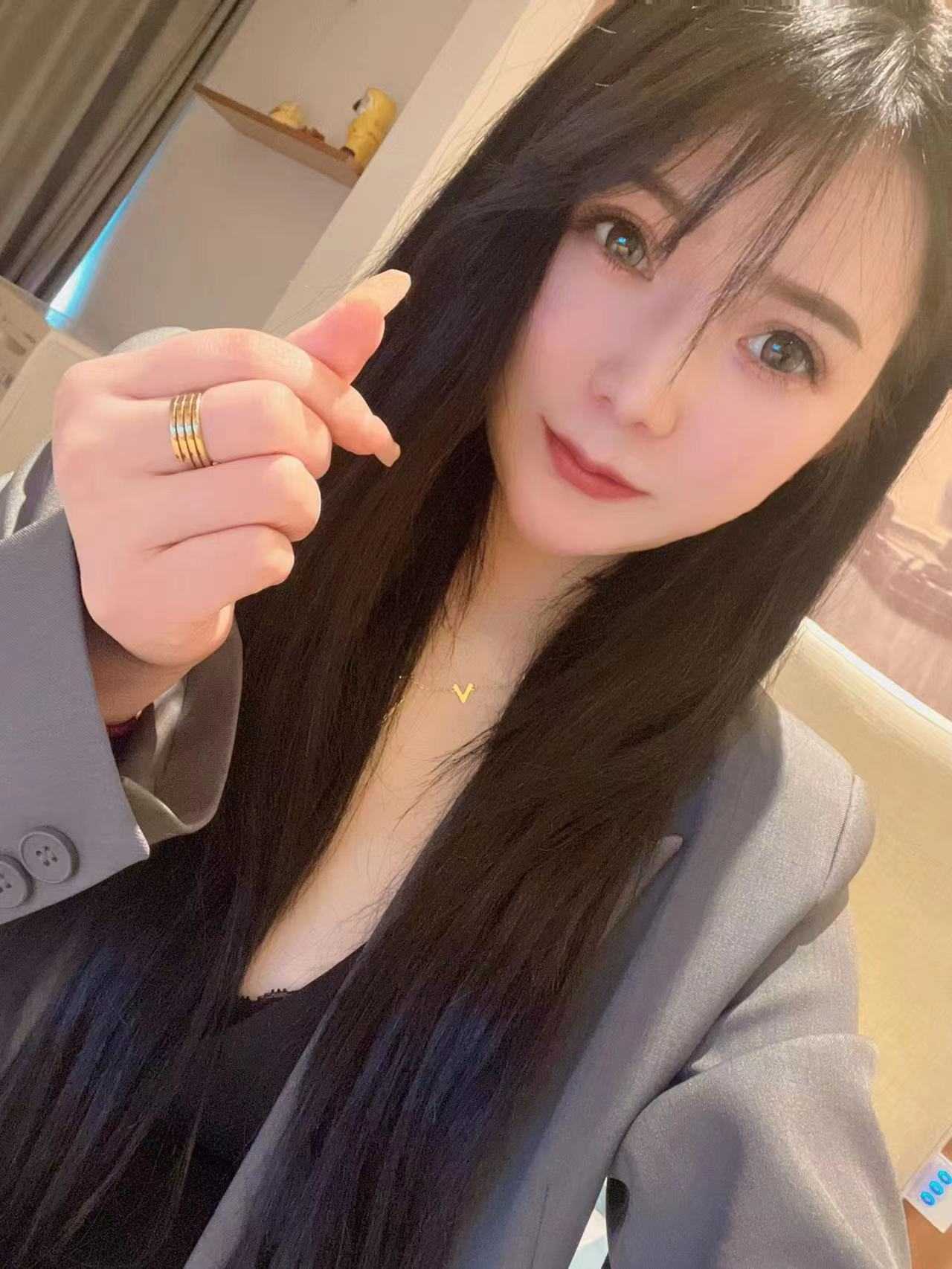 技术牛B让你欲仙欲死的小Sao货