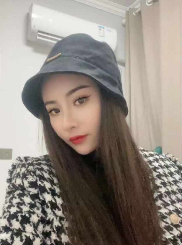 边调情边kiss， 做~ai很主动