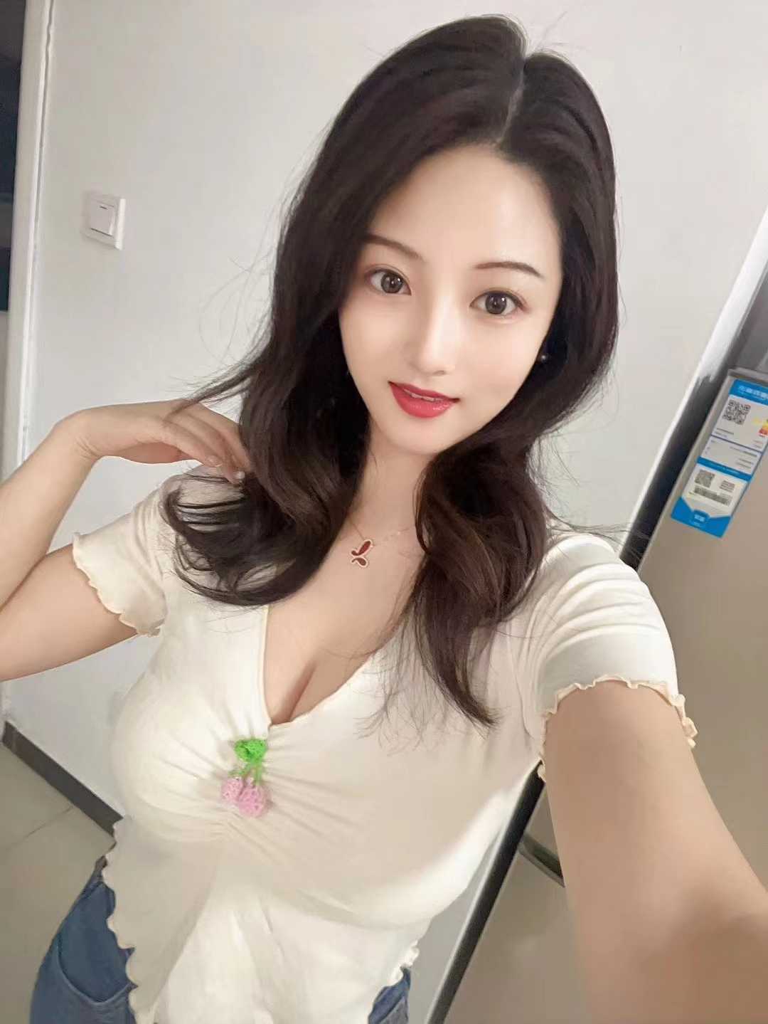 极品美女，很给力