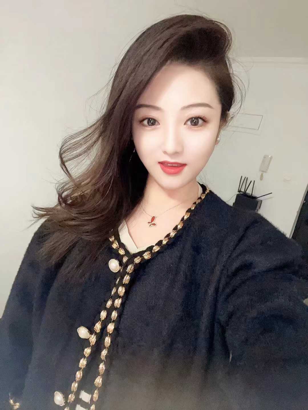 极品美女，很给力