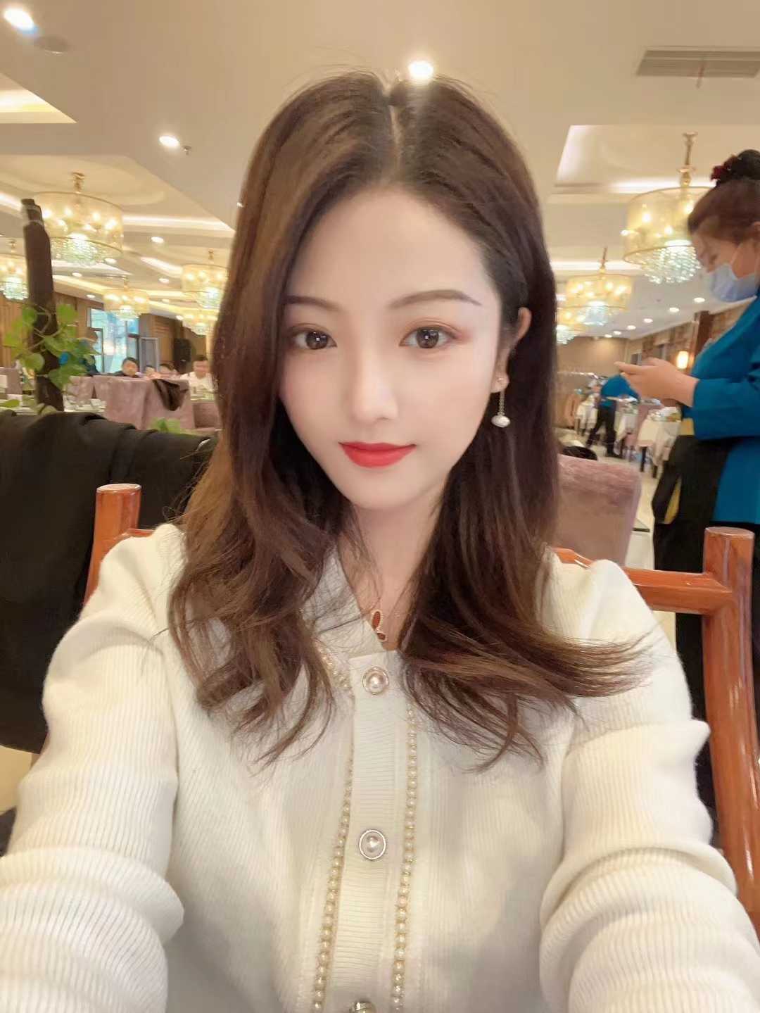 极品美女，很给力