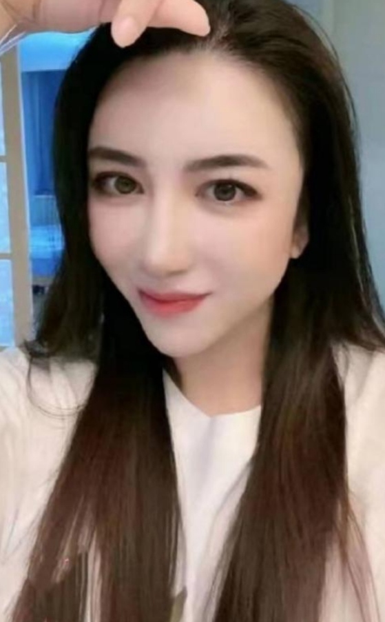 大胸妹B嫩水多抱艹易高潮