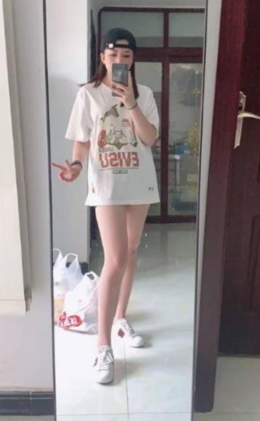 大胸妹B嫩水多抱艹易高潮