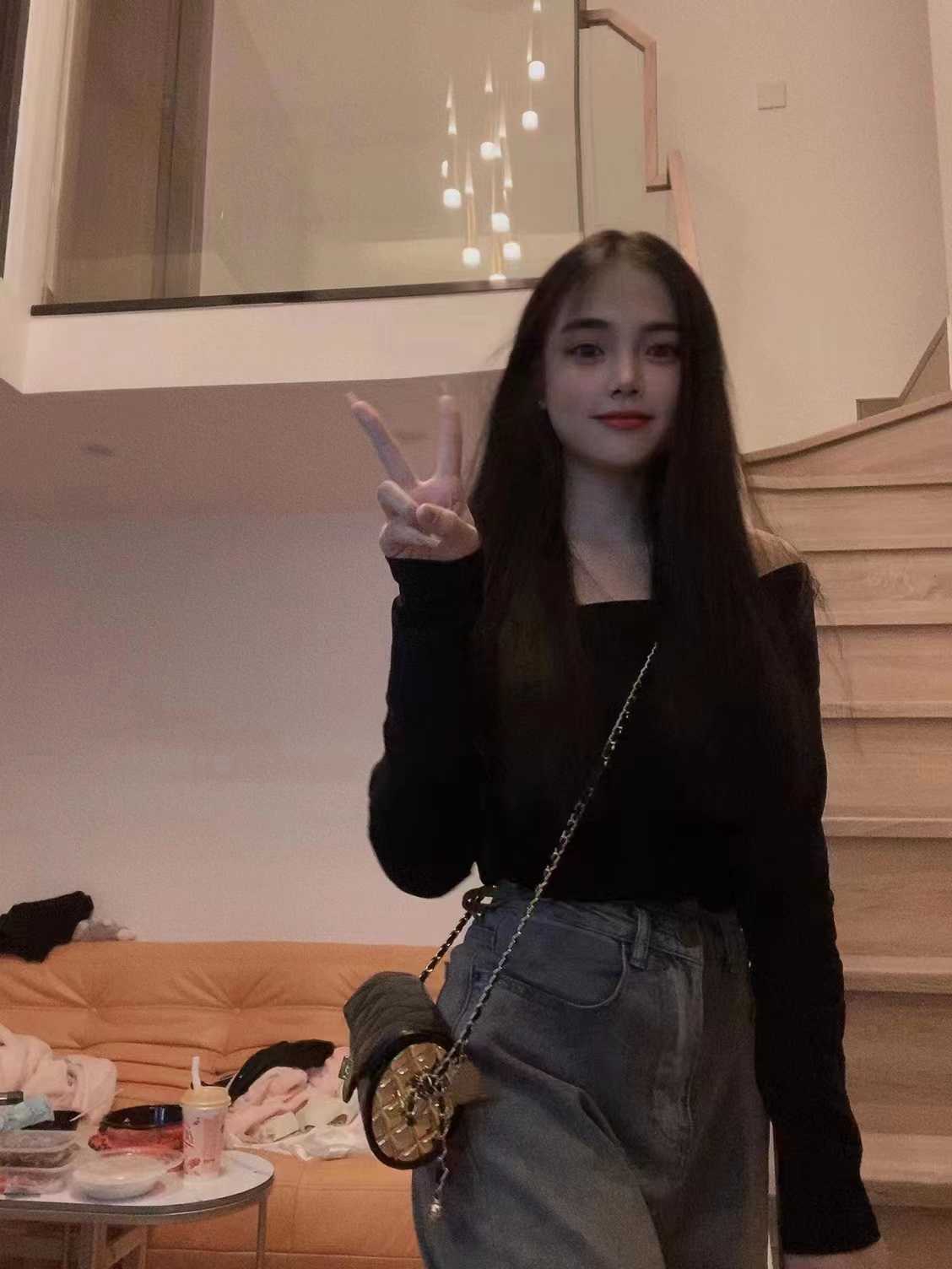 温柔体贴.女友试服务
