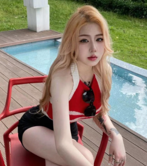 上城区的白虎公主水多会喷潮