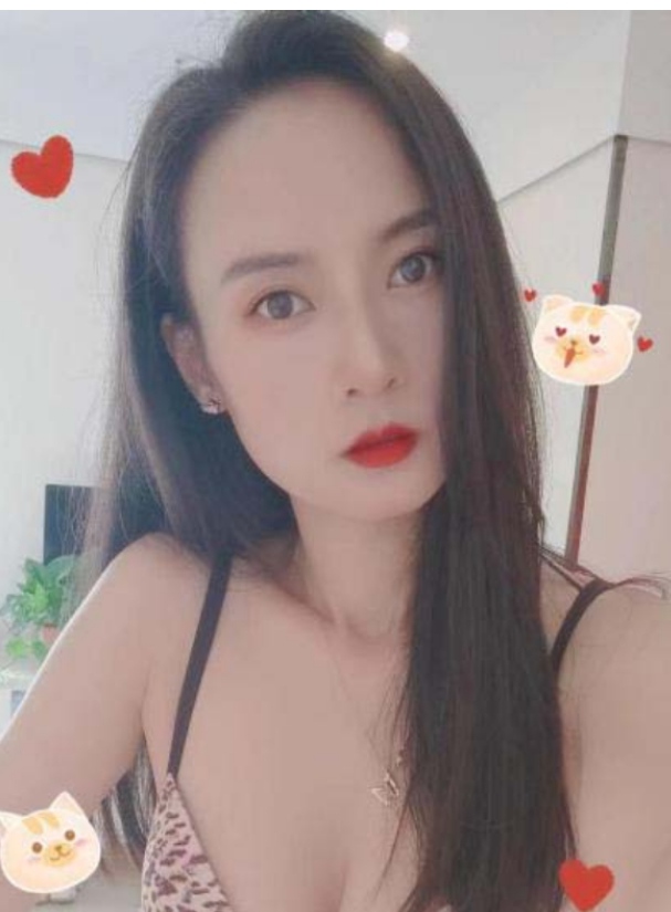 身材完美的御姐范