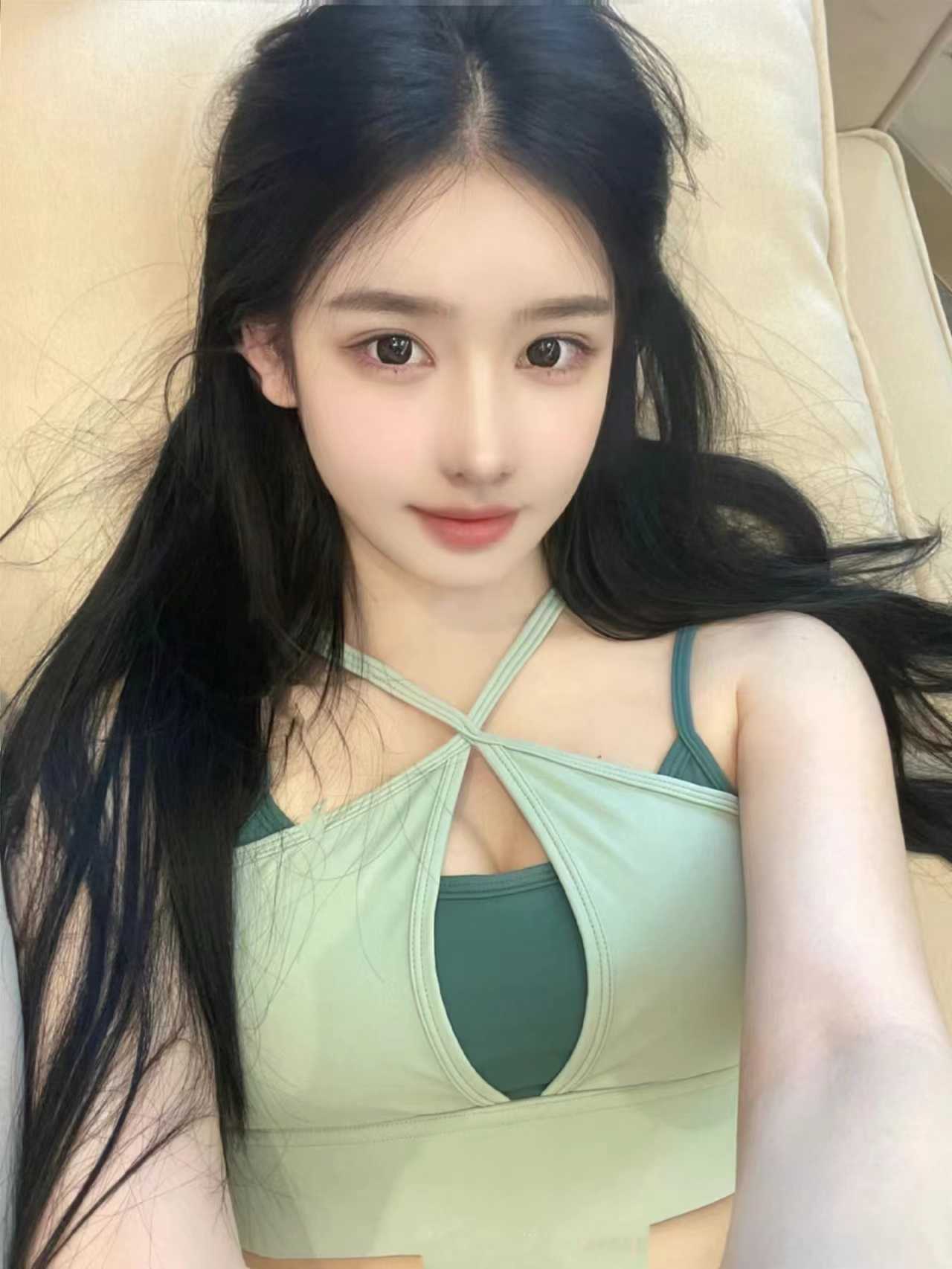 超性感漂亮的小姐姐