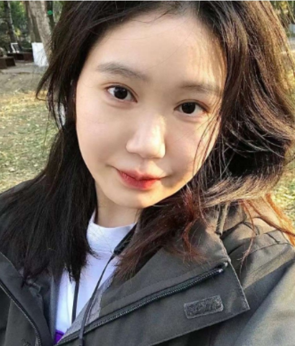 清纯甜美系的小姐姐