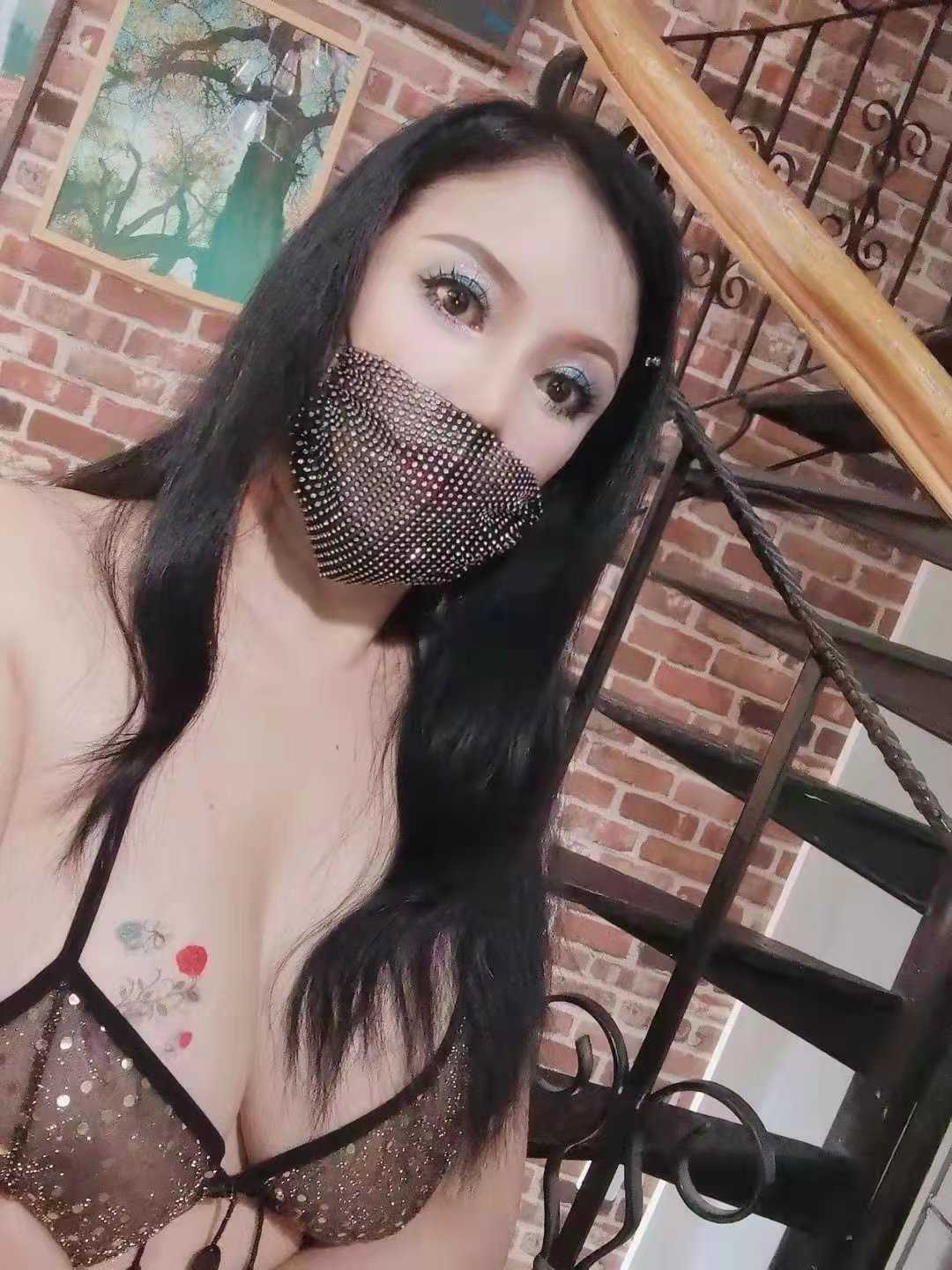 性感身材火辣服务好