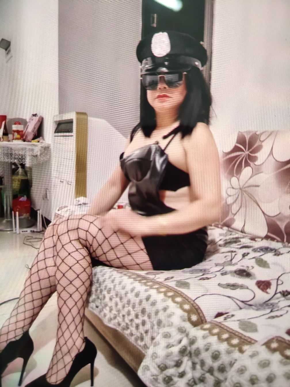 丰满熟女姿势配合花样多