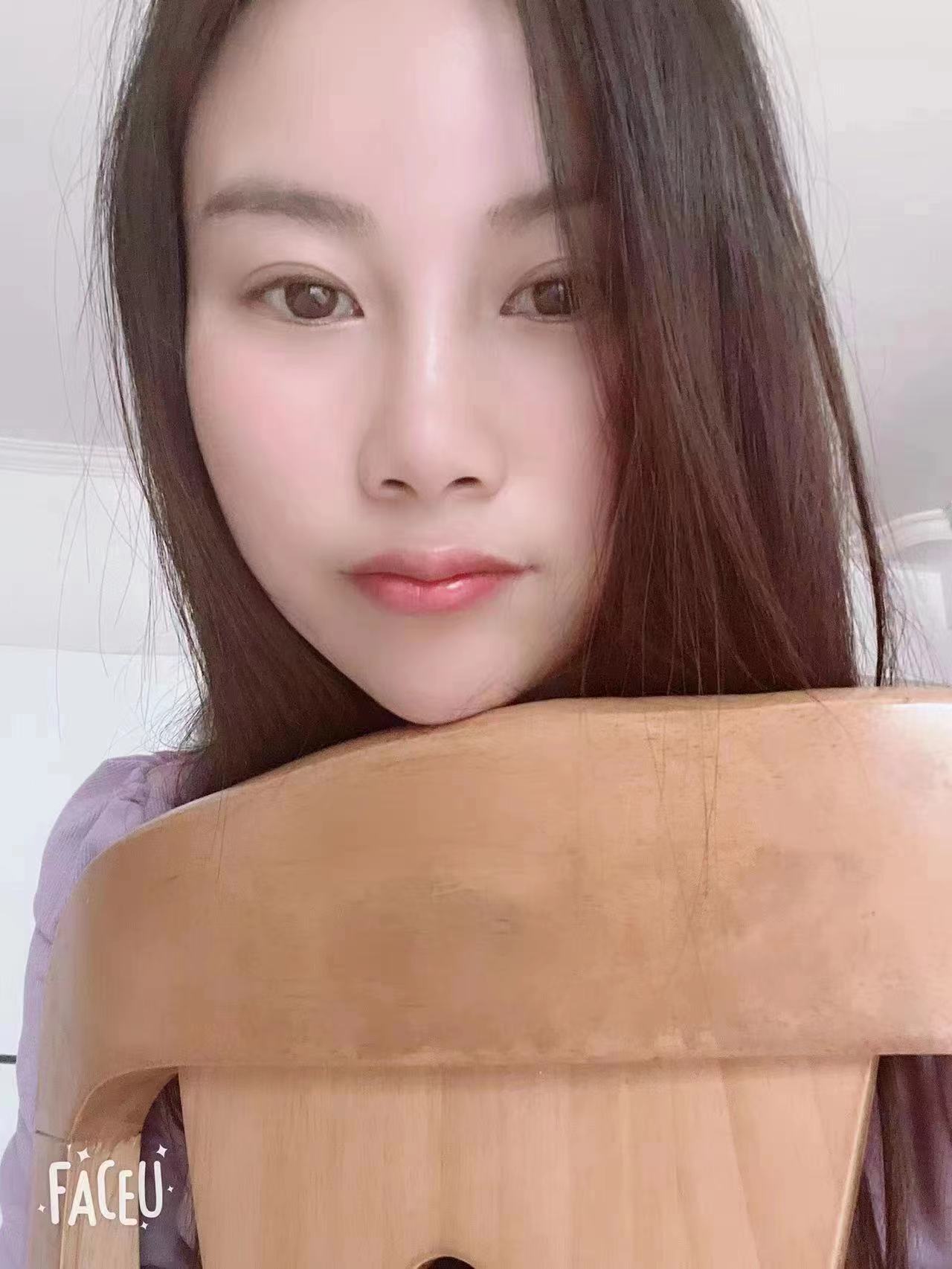 她技术熟练kouhuo卖力 服务态度好