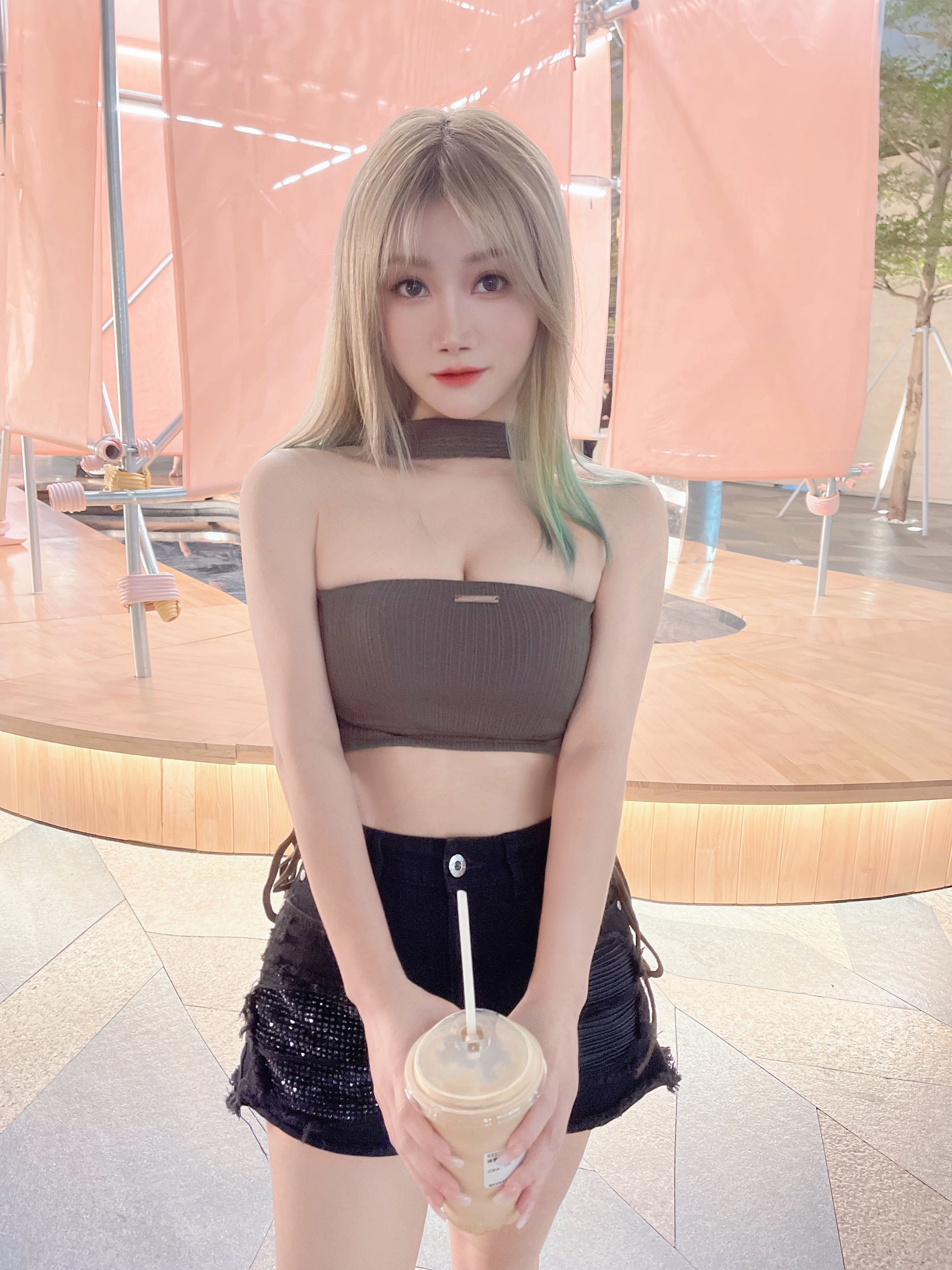 长相甜美，下面很紧值得试试