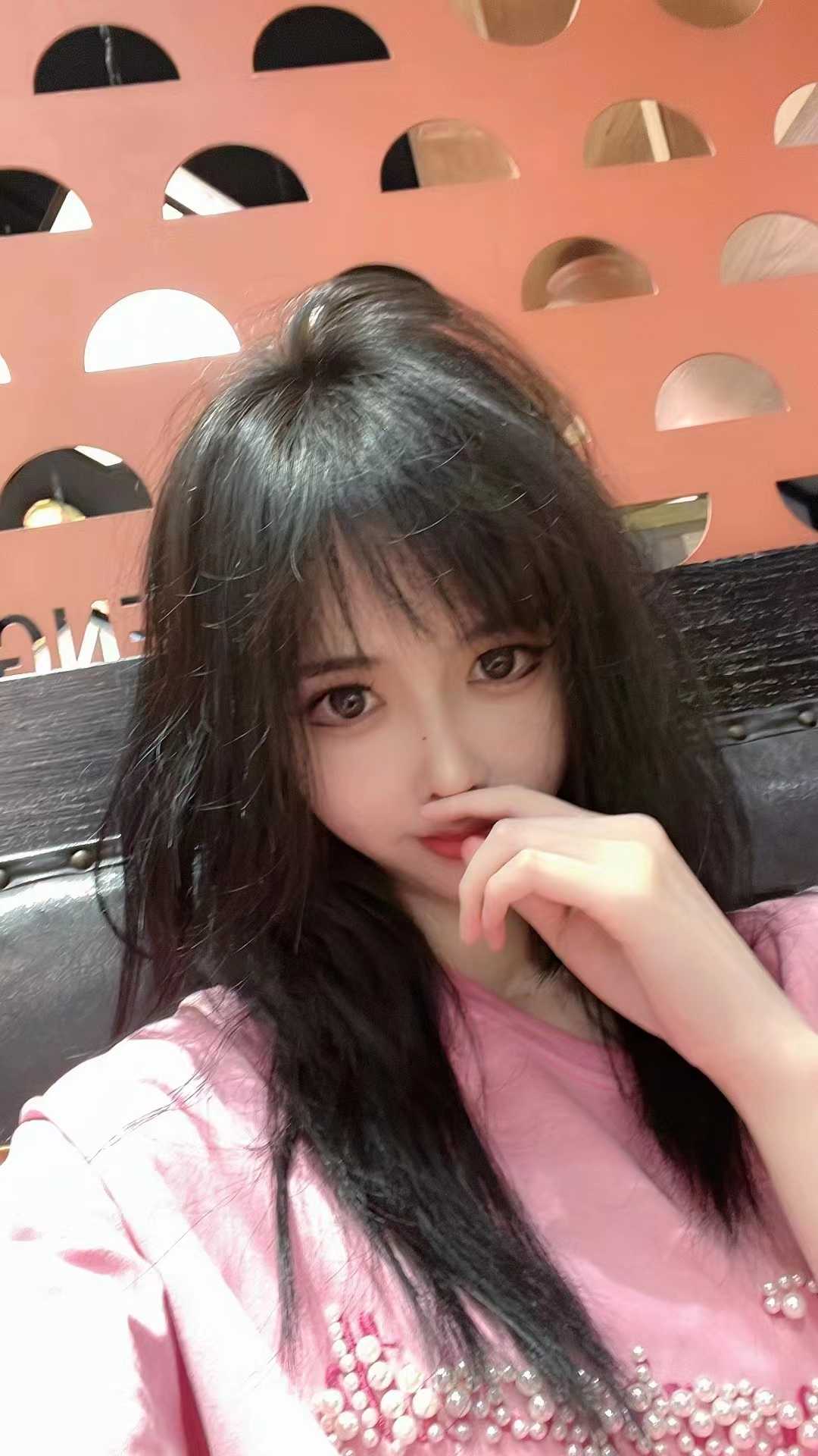 长相气质好，真的是三点粉