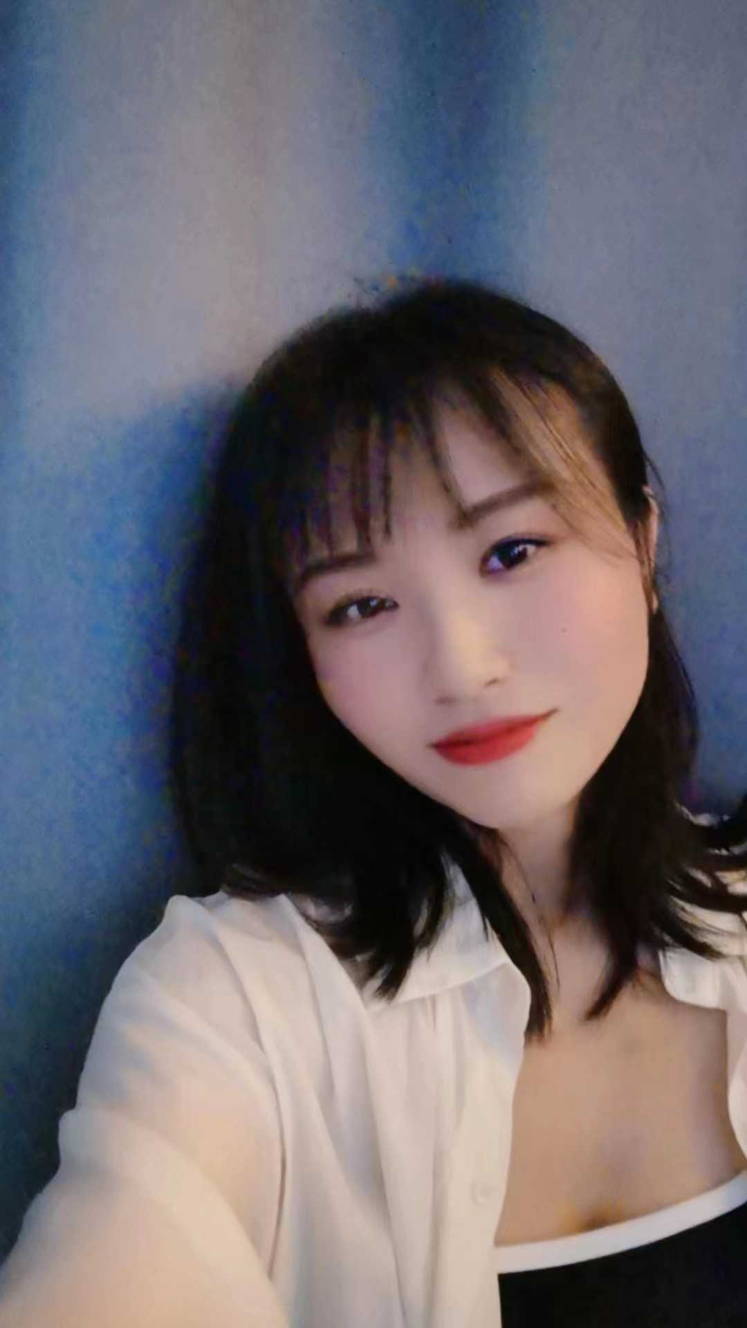 年轻服务超赞的小姐姐