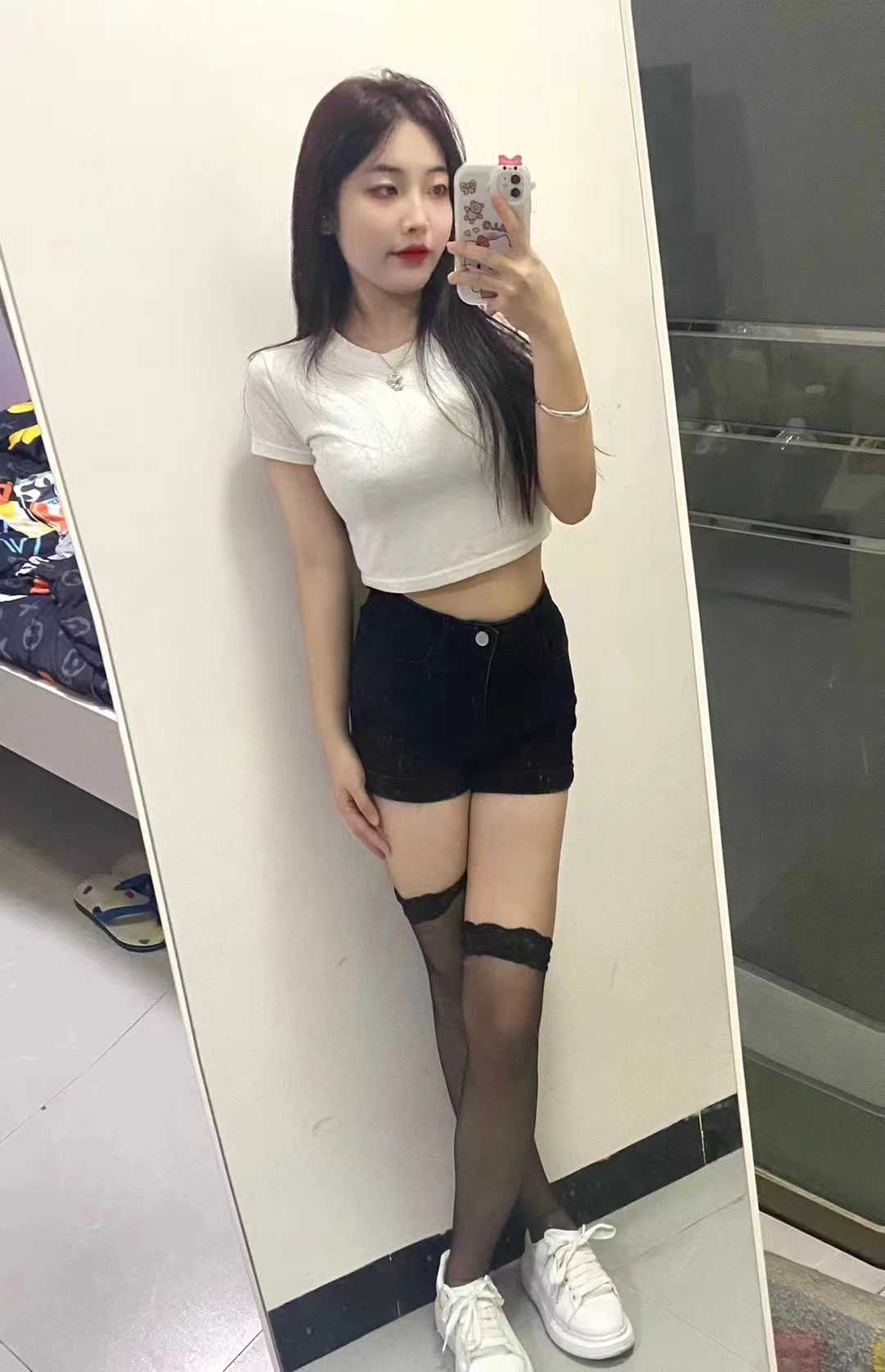 怎么艹都可以，颜值超级高