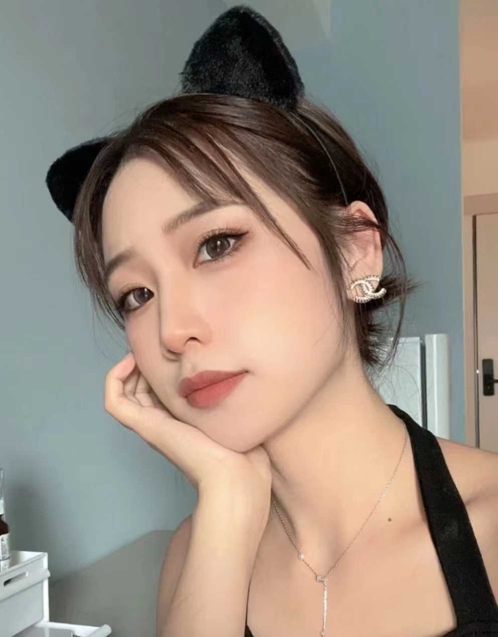 女上动得太快了，有点顶不住