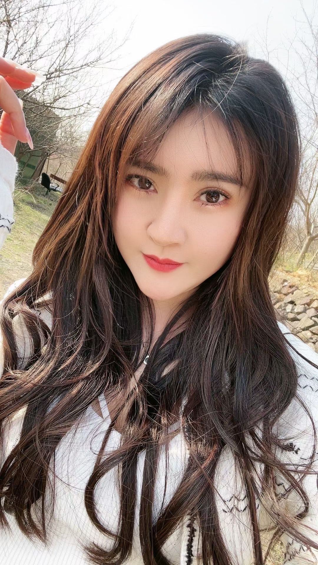 身材娇小，口技炸裂