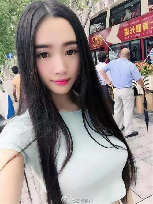 服务态度很好，给我吹了很久