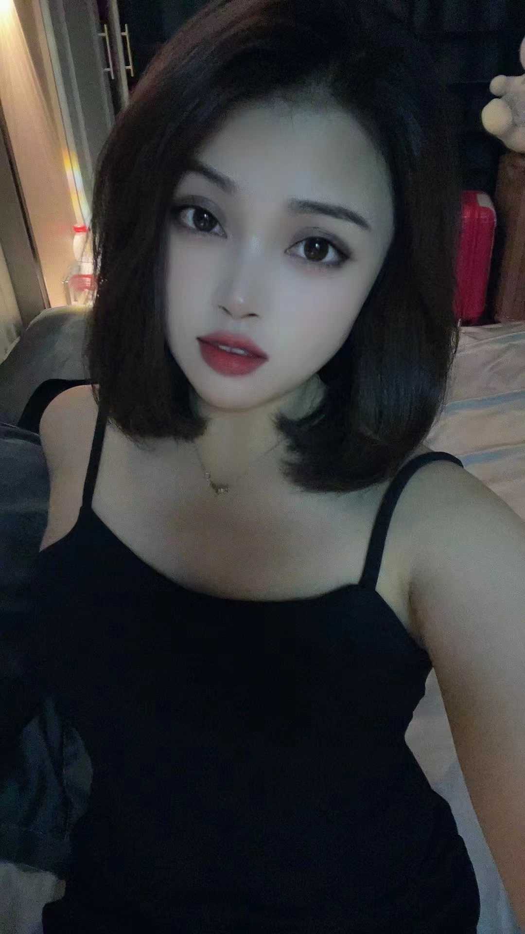 穴紧水多，懂事温柔听话