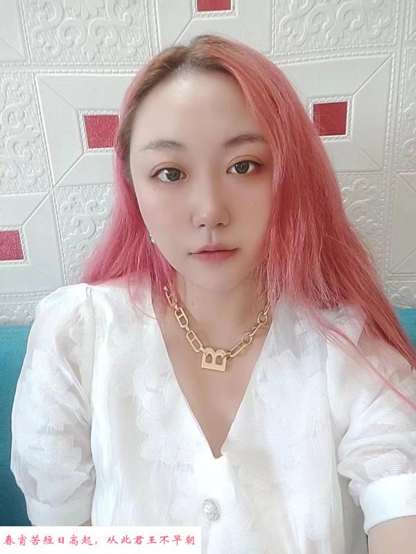 花式很厉害的小姐姐