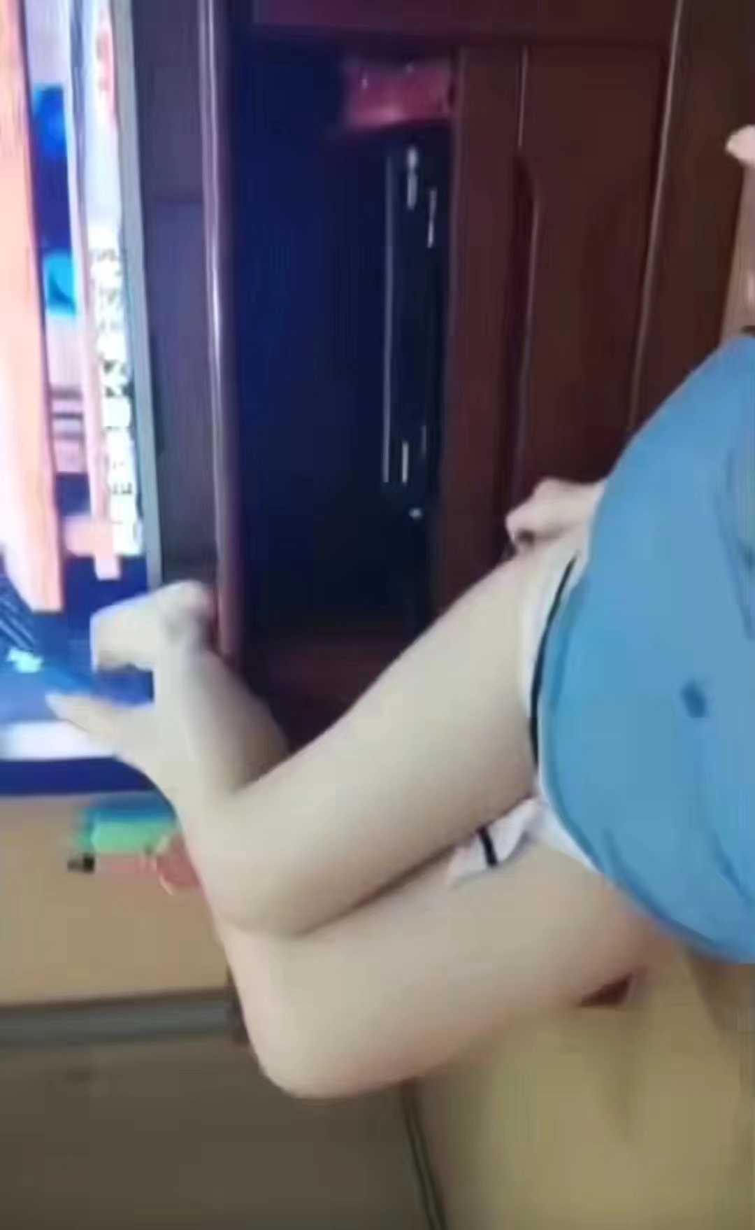 能艹屁眼儿的Sao少妇