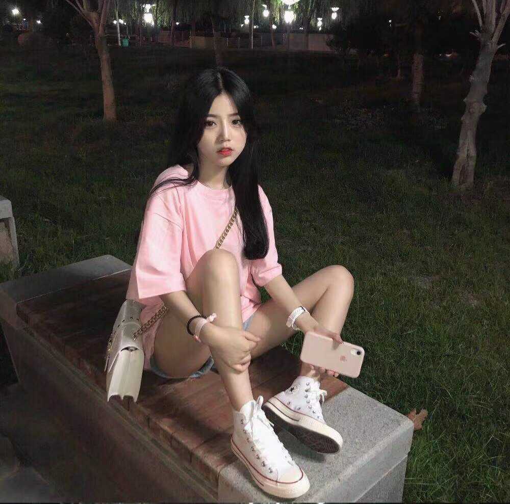 紧致粉嫩，后入很爽