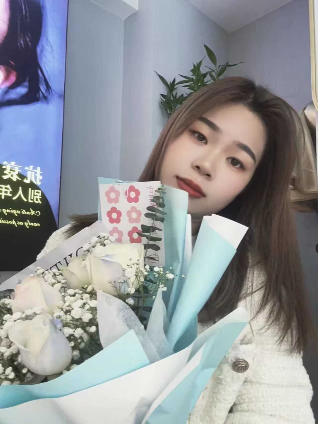 宝安区大奶兔子