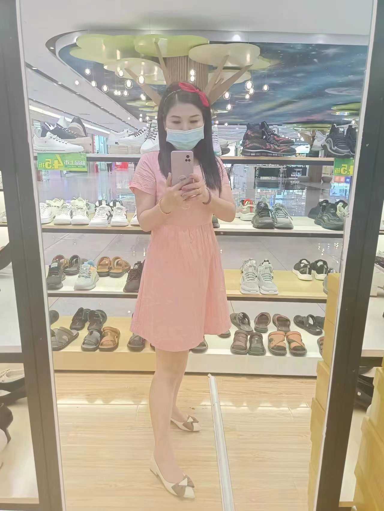 地道重庆辣妹子，年轻少妇