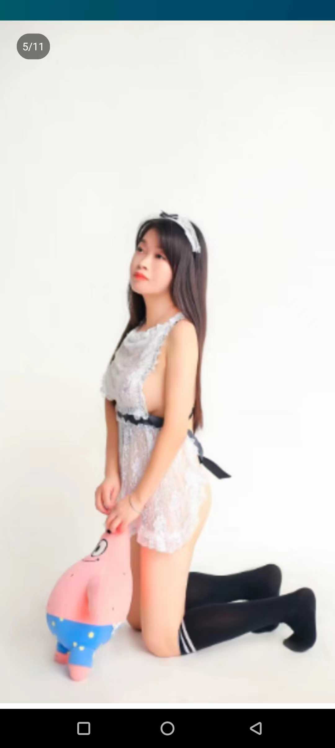 妹子很热情 穿的比较sao