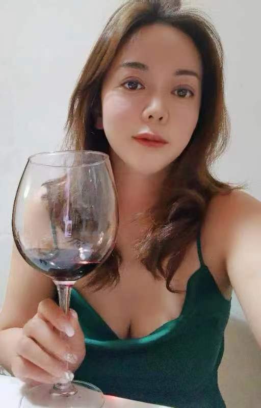 妹子kh很棒，姿势也很配合