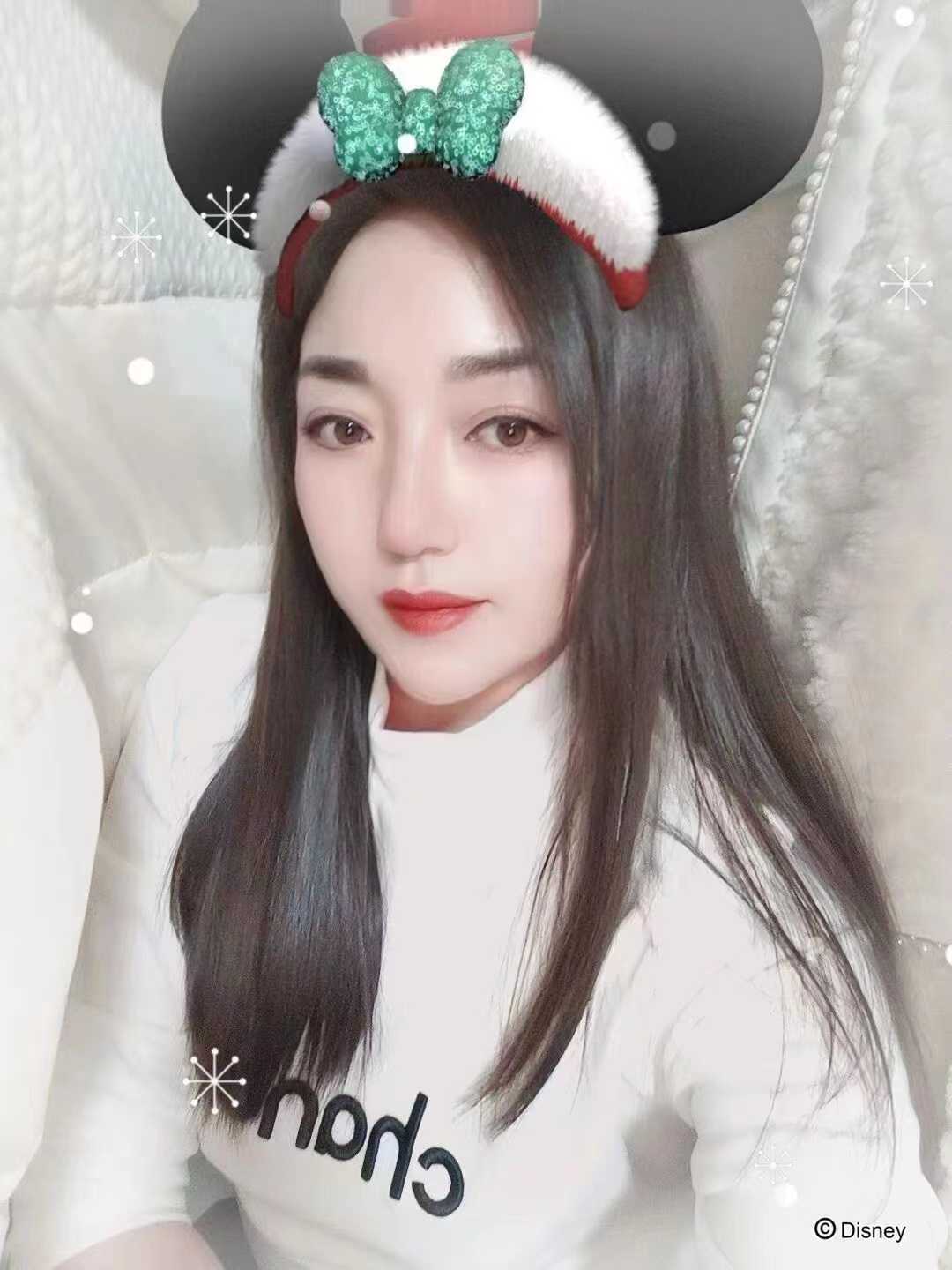 妹妹这穴好嫩，水汪汪的