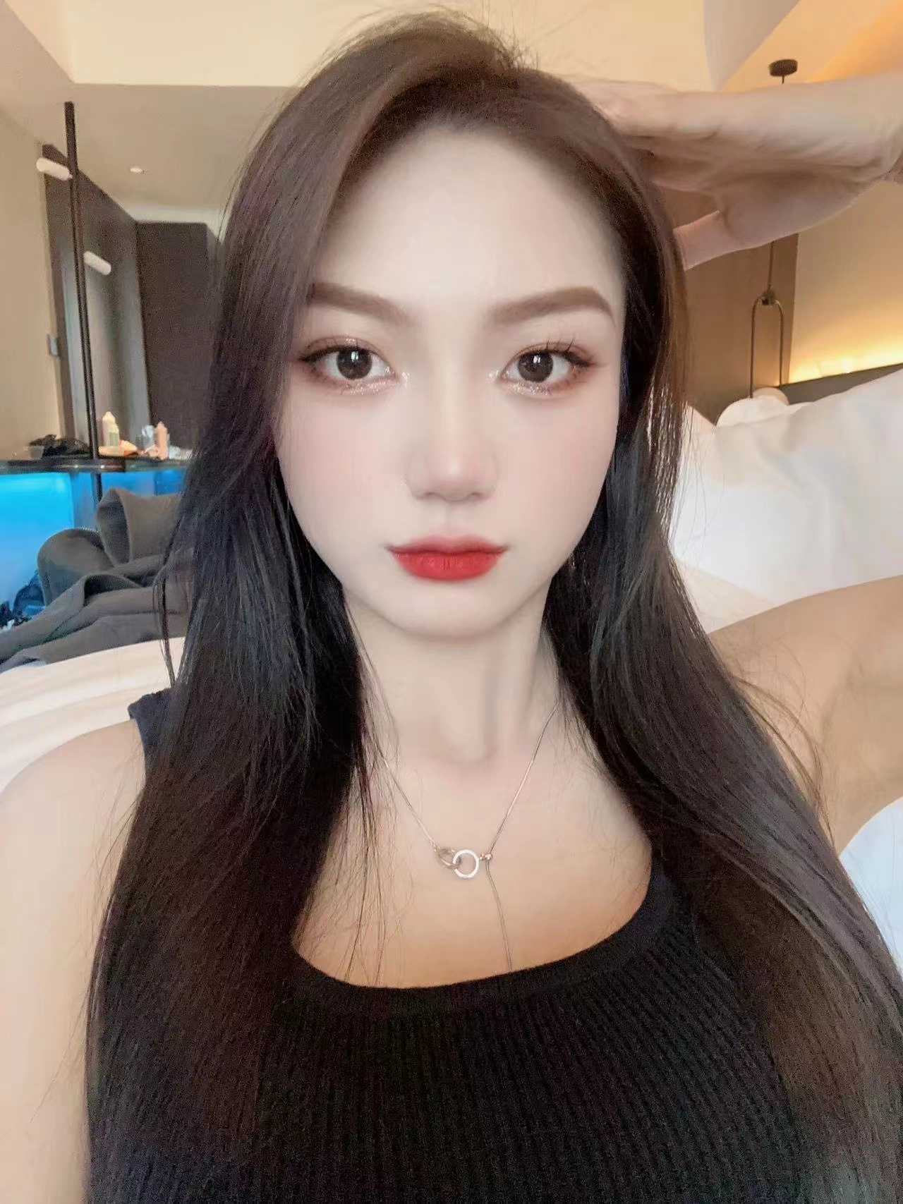 超级优质的美女一枚