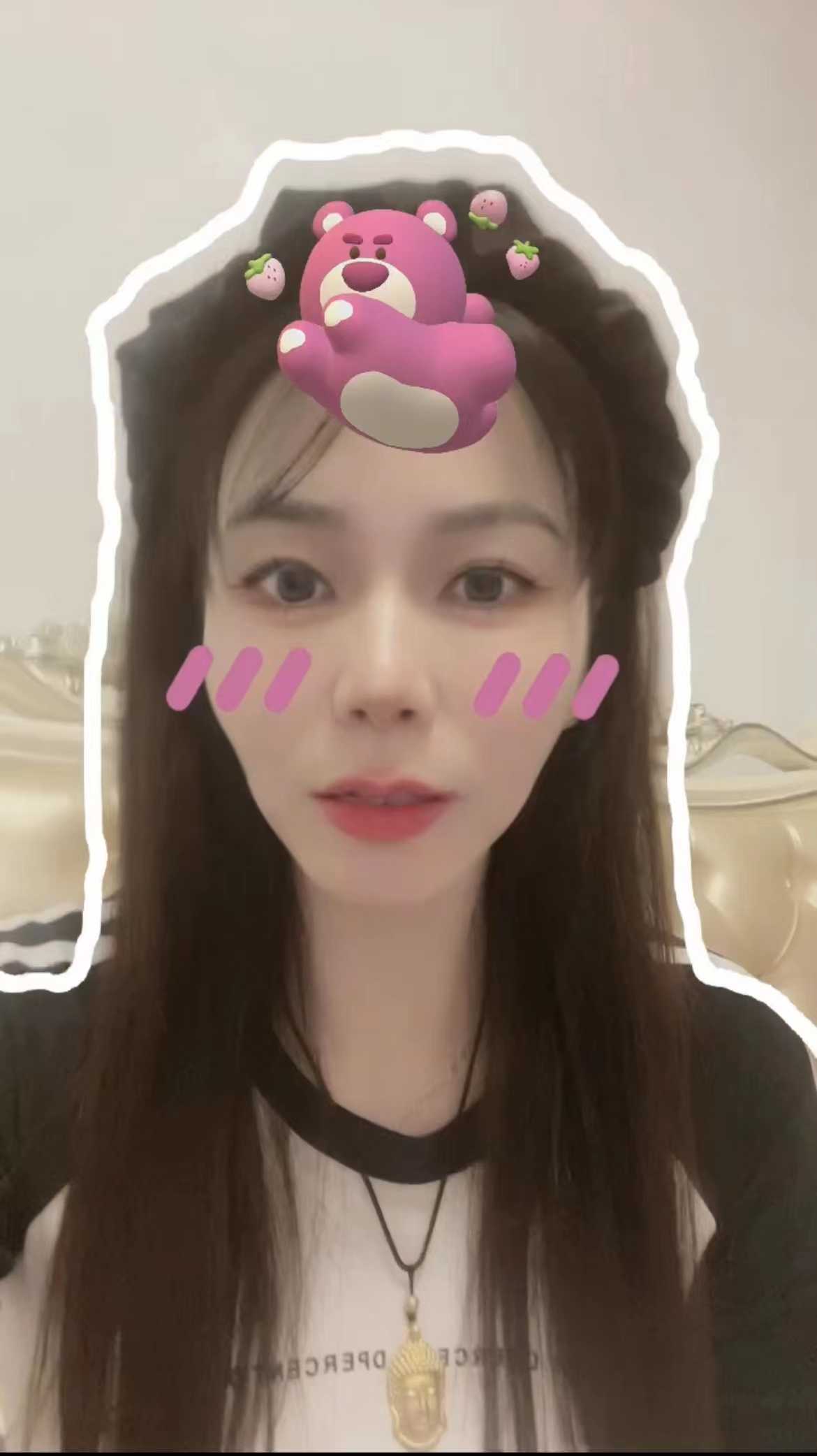 可以玩制服，小b有点小紧