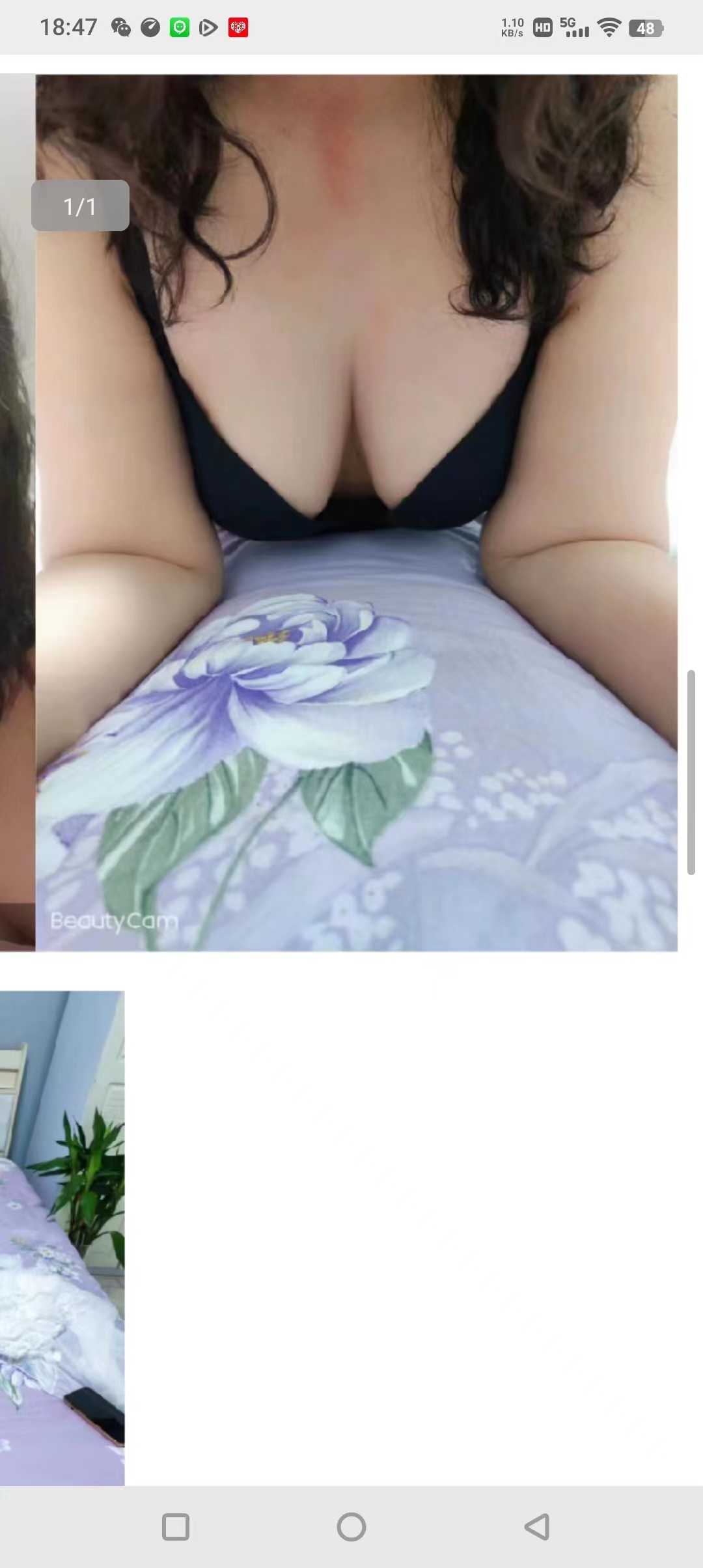 很热情很健谈，胸大