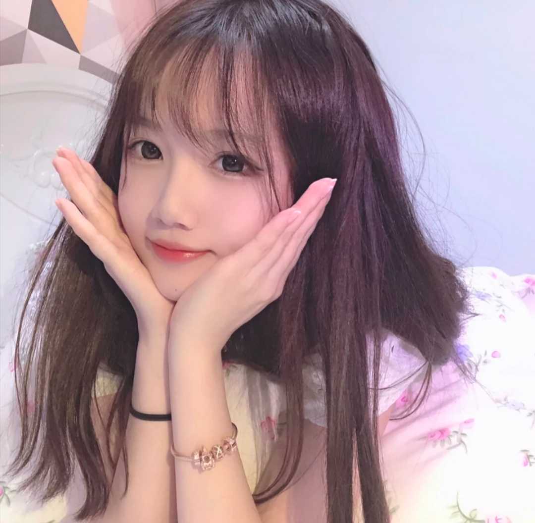 极品粉嫩白虎可肛