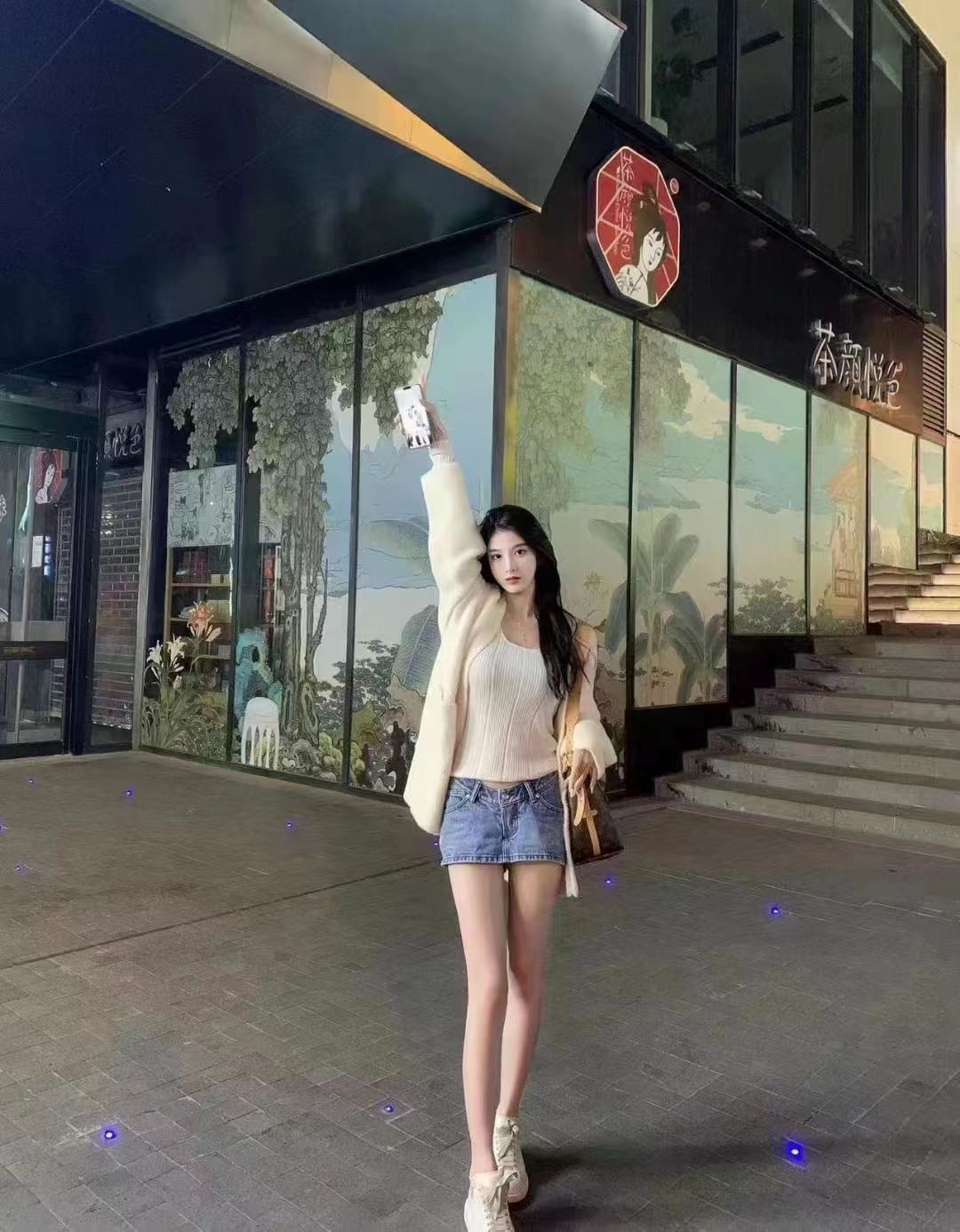 长腿嫩妹你值得拥有