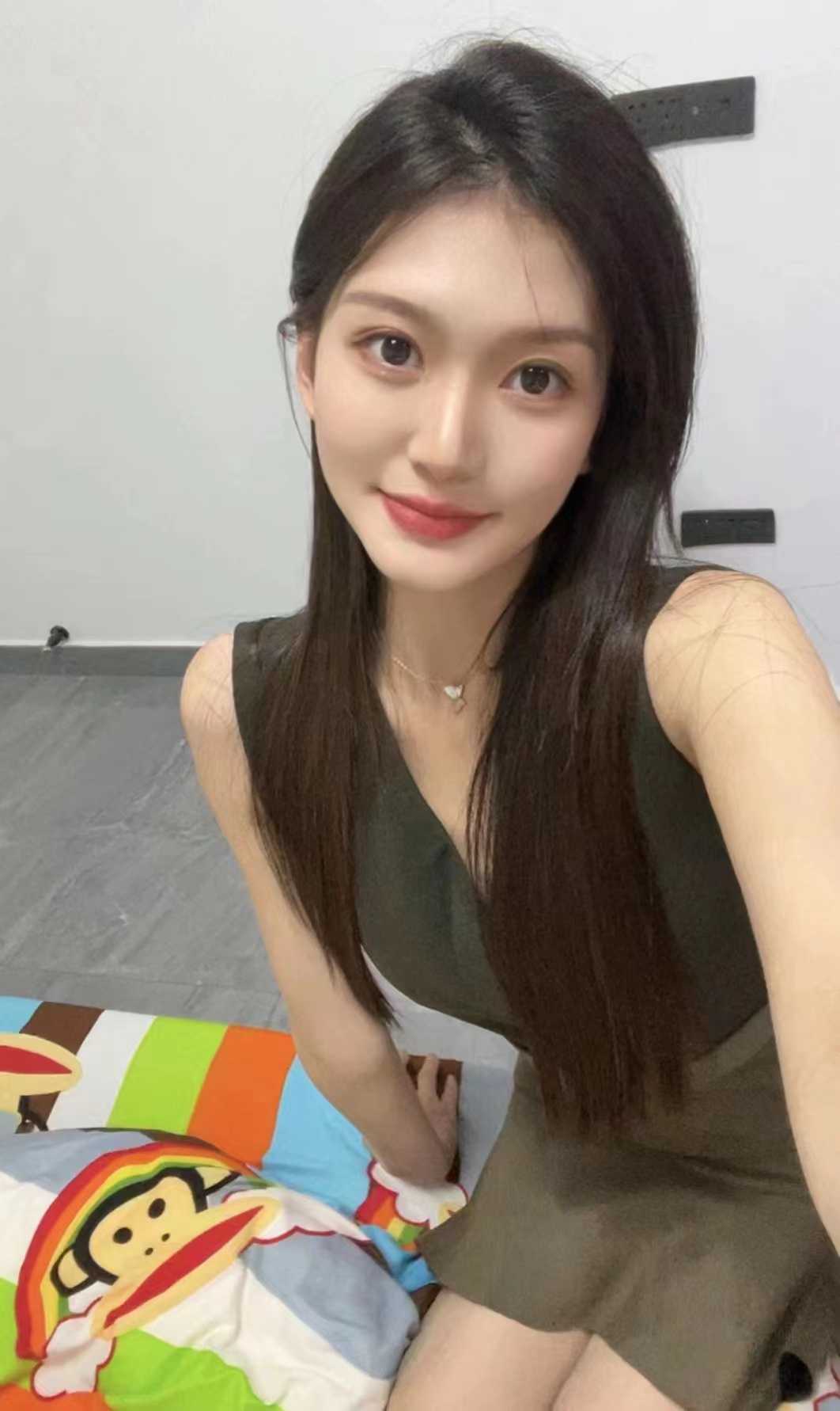 叫声狠淫荡，我很喜欢