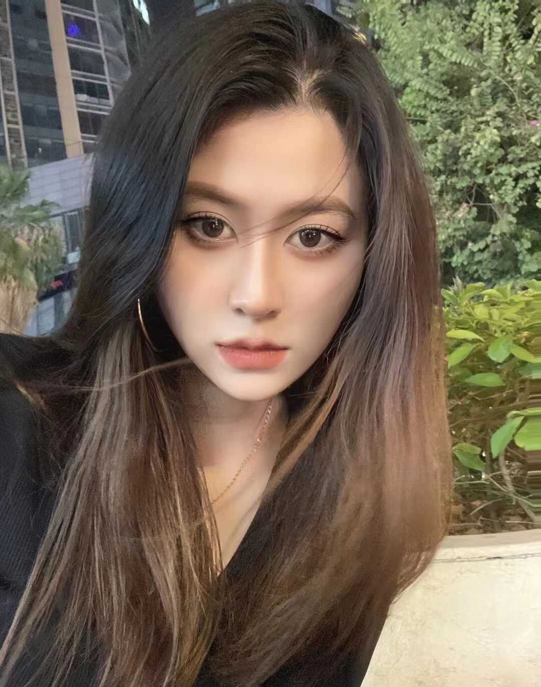 体验感很爽，人很高挑