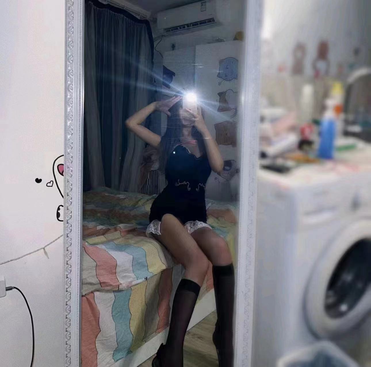 各种服务，火辣大胸妹