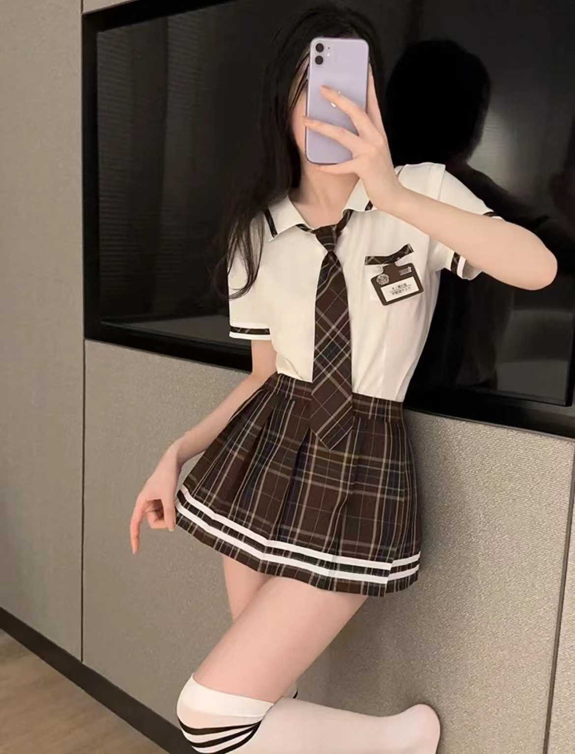 楚楚动人，欲仙欲死