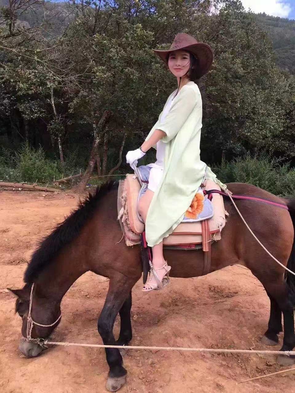 服务会的很多，玩的很爽