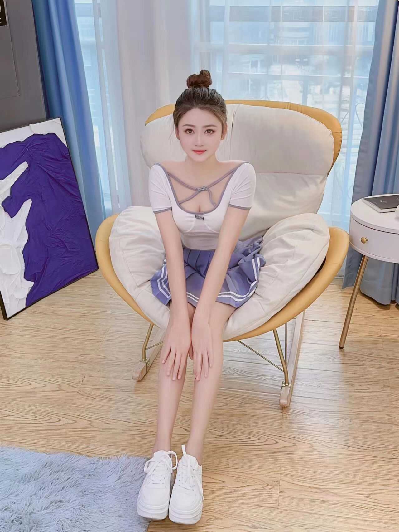 小姐姐，在杭州萧山个人服务挺好的，照片和本人一致。性格温柔，有说有笑。